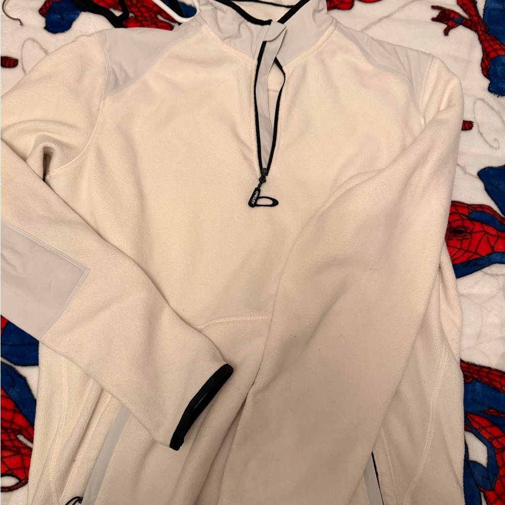 Oakley Cream Half-Zip Fleece Pullover with Black Trim